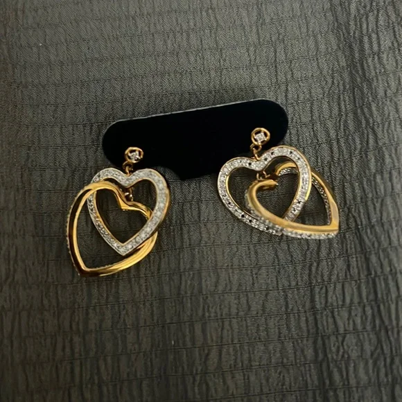 Danbury Mint Diamond Earrings - Picture 4 of 8